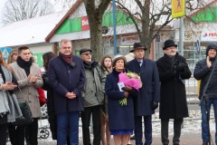 Odsłonięcie pomnika-ławeczki patronki szkoły Zofii Niedziałkowskiej (01.12.2023)